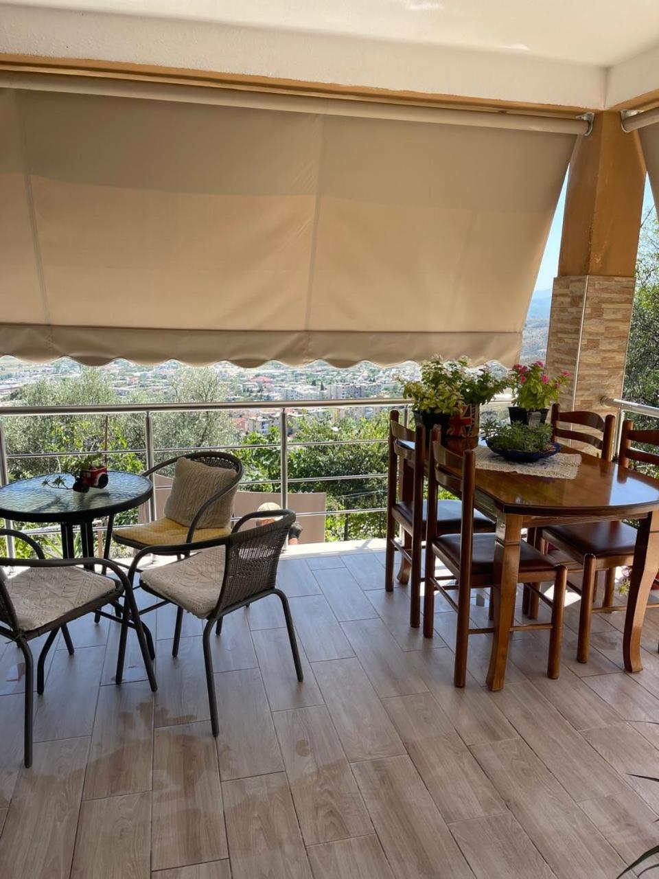 Alva Room'S Gjirokastër Exterior foto